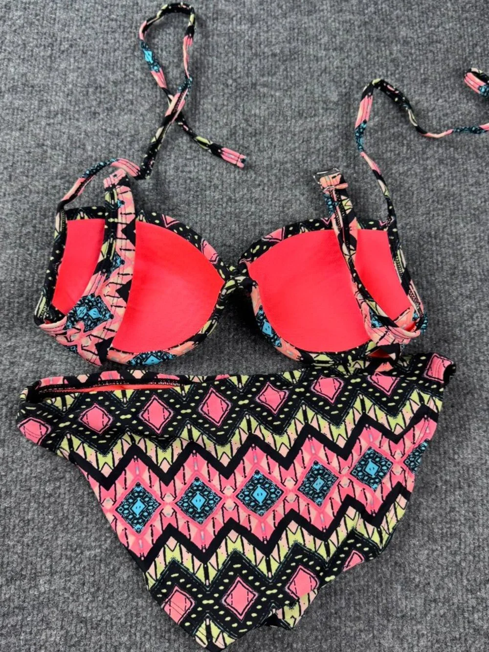 Xhilaration 2Pc Bikini Set Top S Bottom XS Push Up Halter Neon Geometric Tribal